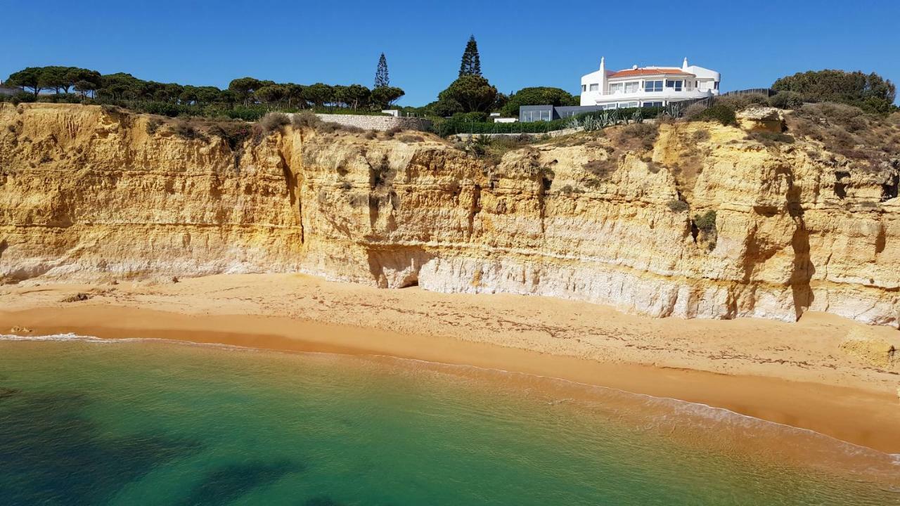 Magnific Studio With A Cozy Garden, 5 Minutes To The Beach Albufeira Exterior photo